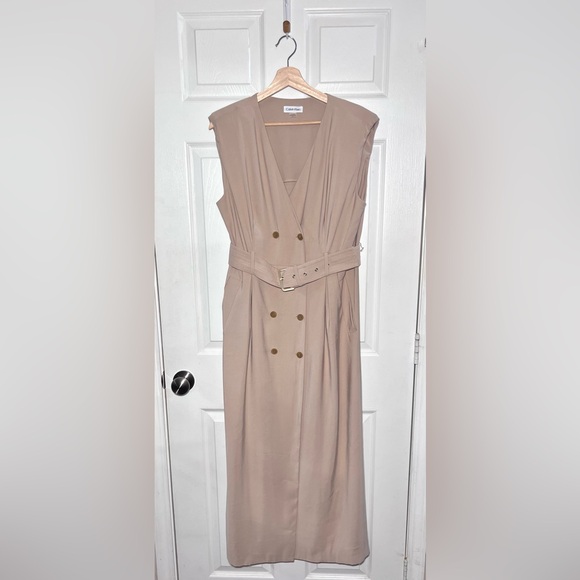 Calvin Klein | Tan Trench Coat Dress | Size 12 | GUC | Belted Sleeveless Midi - Picture 7 of 7